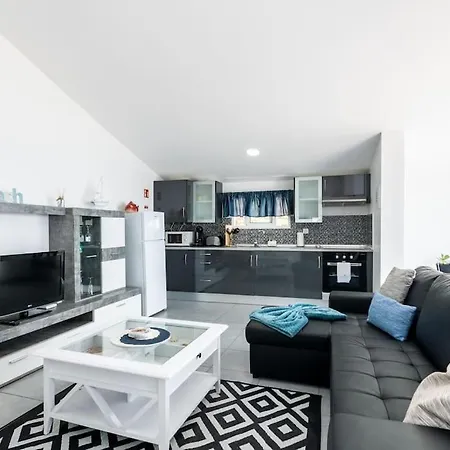 Esterinha's Sunset By Galmi Estreito Da Calheta